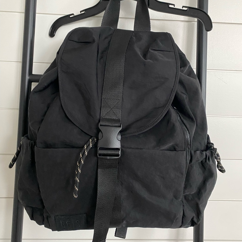 BÉIS Sport Backpack